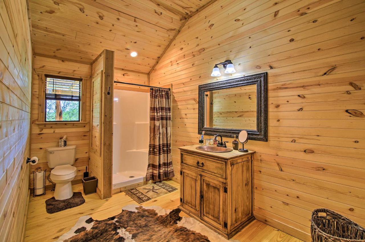 Rustic-Chic Country Cabin - 10 Mi To Main Street! Fredericksburg Zewnętrze zdjęcie