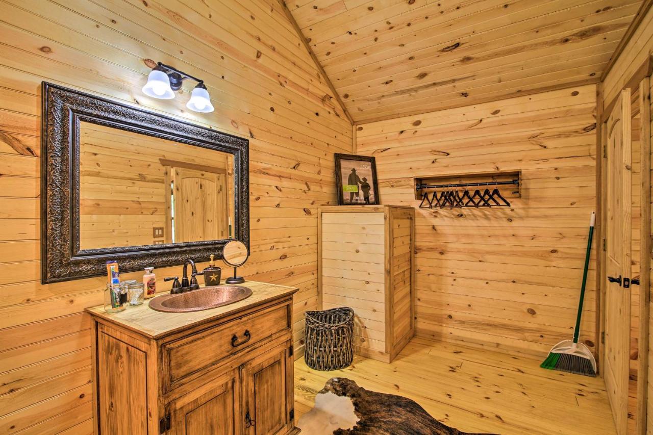 Rustic-Chic Country Cabin - 10 Mi To Main Street! Fredericksburg Zewnętrze zdjęcie