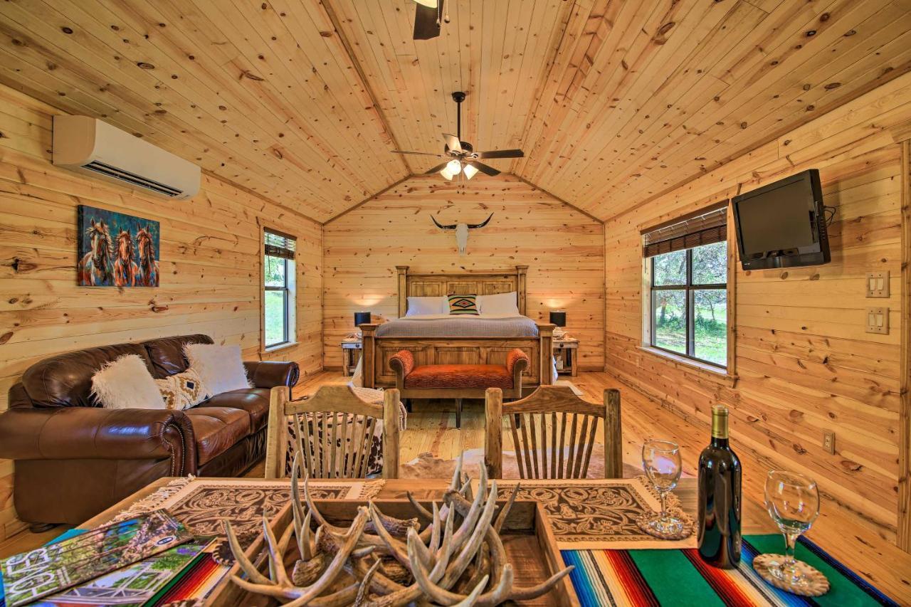 Rustic-Chic Country Cabin - 10 Mi To Main Street! Fredericksburg Zewnętrze zdjęcie