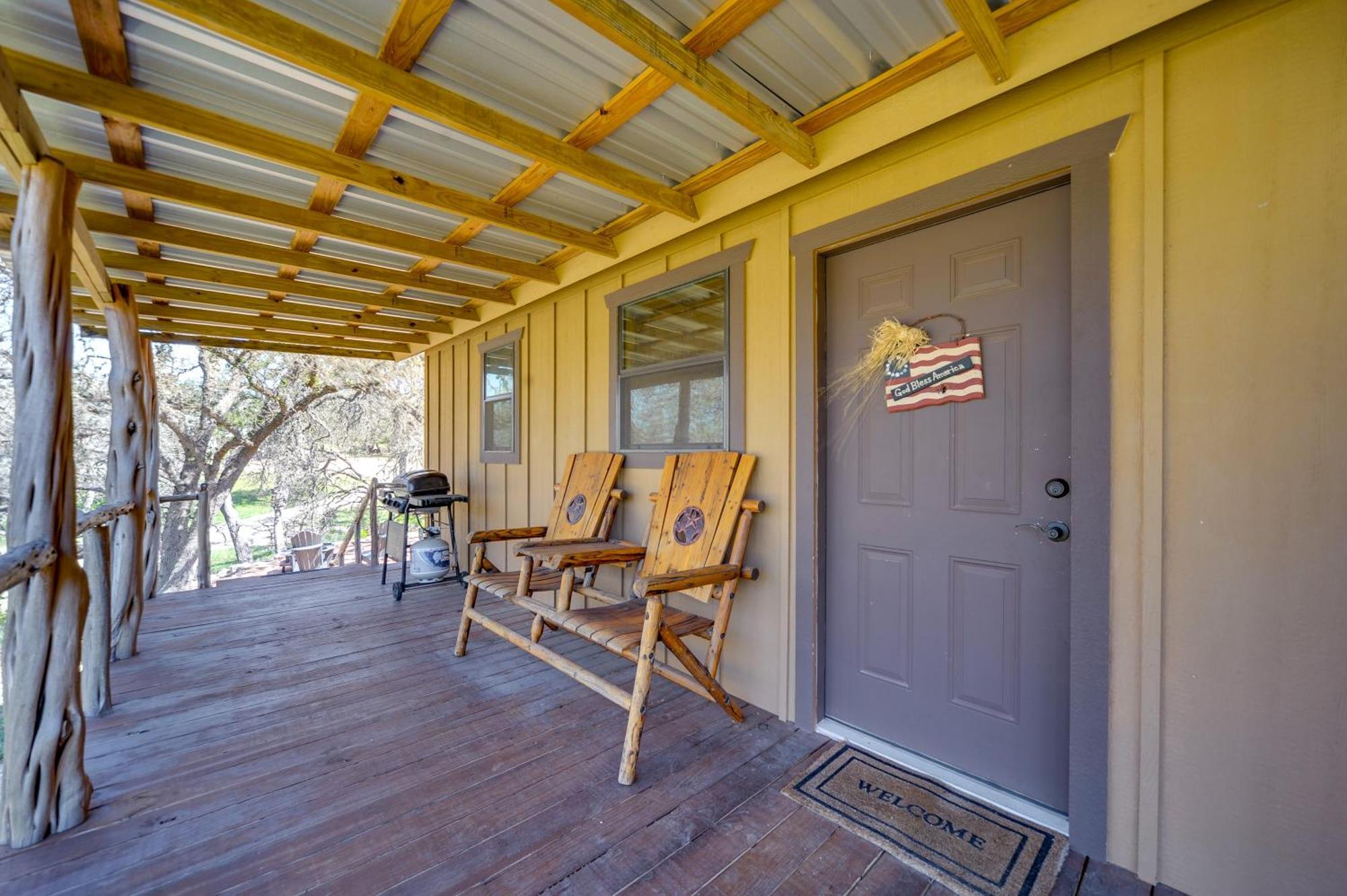 Rustic-Chic Country Cabin - 10 Mi To Main Street! Fredericksburg Zewnętrze zdjęcie