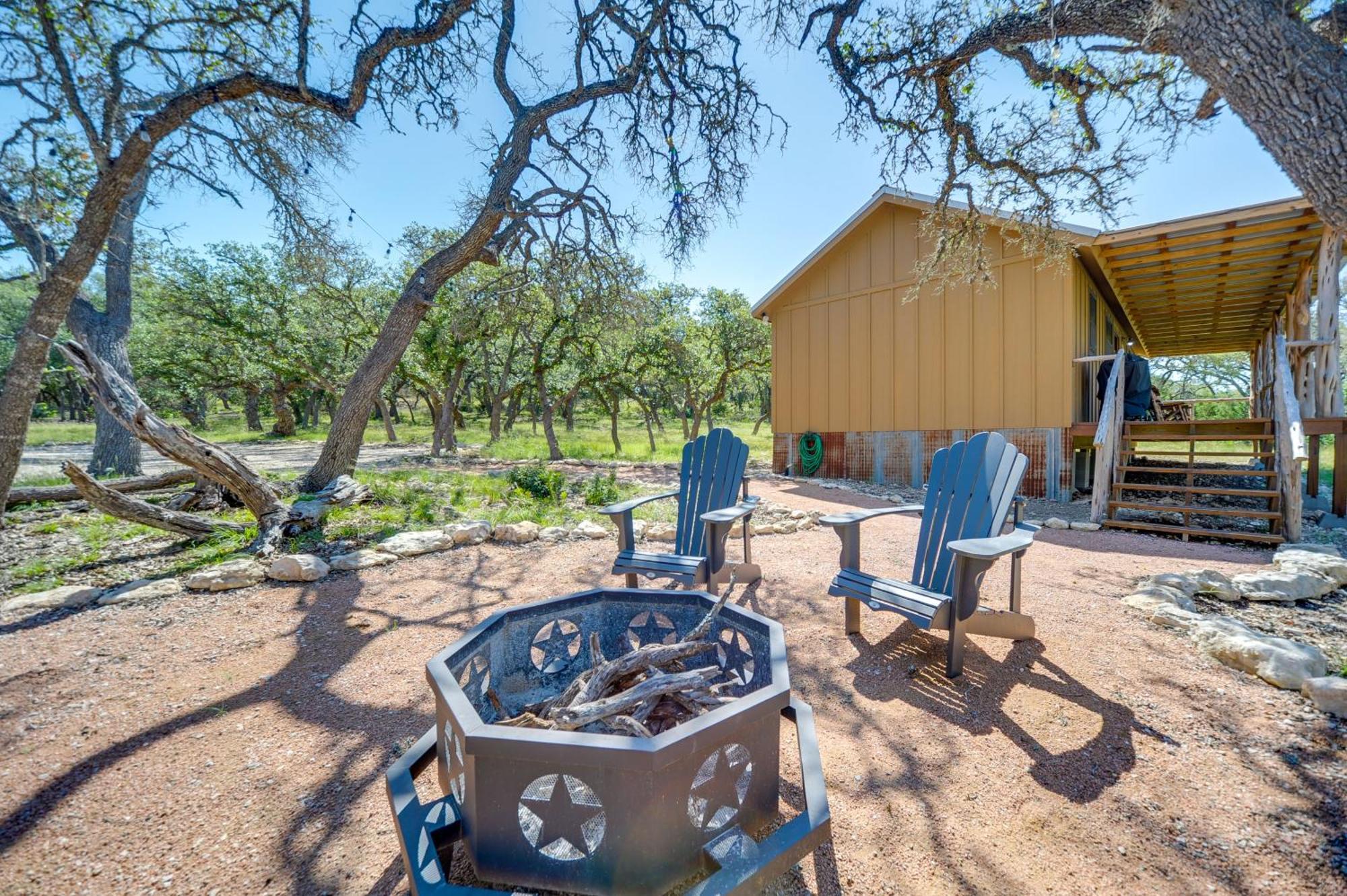 Rustic-Chic Country Cabin - 10 Mi To Main Street! Fredericksburg Zewnętrze zdjęcie
